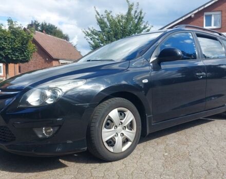 Чорний Хендай i30, об'ємом двигуна 1.4 л та пробігом 222 тис. км за 5800 $, фото 2 на Automoto.ua