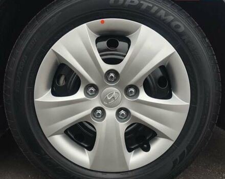 Черный Хендай i30, объемом двигателя 1.59 л и пробегом 72 тыс. км за 8500 $, фото 15 на Automoto.ua