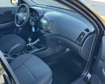 Хендай i30 2011 в Луцке на Automoto.ua Черный Хендай i30, объемом двигателя 1.4 л и пробегом 208 тыс. км за 6100 $, фото 15 на Automoto.ua