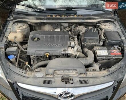 Черный Хендай i30, объемом двигателя 1.58 л и пробегом 235 тыс. км за 6700 $, фото 14 на Automoto.ua