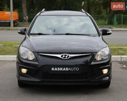 Чорний Хендай i30, об'ємом двигуна 1.59 л та пробігом 177 тис. км за 8300 $, фото 1 на Automoto.ua
