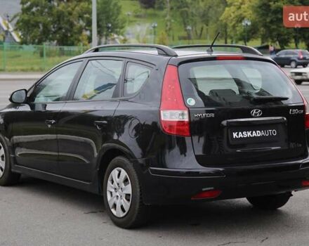 Чорний Хендай i30, об'ємом двигуна 1.59 л та пробігом 177 тис. км за 8300 $, фото 5 на Automoto.ua