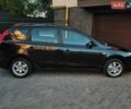 Черный Хендай i30, объемом двигателя 1.6 л и пробегом 190 тыс. км за 7099 $, фото 4 на Automoto.ua
