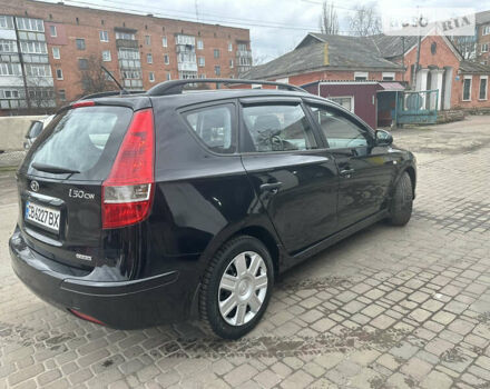 Черный Хендай i30, объемом двигателя 1.58 л и пробегом 175 тыс. км за 7500 $, фото 9 на Automoto.ua