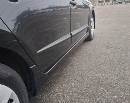 Чорний Хендай i30, об'ємом двигуна 1.4 л та пробігом 209 тис. км за 6850 $, фото 11 на Automoto.ua