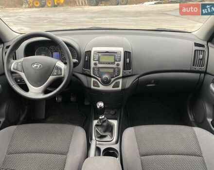 Хендай i30 2012 в Виннице на Automoto.ua Черный Хендай i30, объемом двигателя 1.4 л и пробегом 275 тыс. км за 6100 $, фото 32 на Automoto.ua