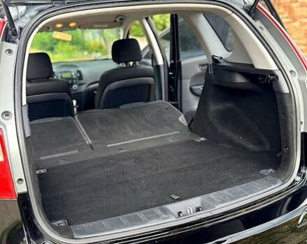 Черный Хендай i30, объемом двигателя 1.6 л и пробегом 209 тыс. км за 7300 $, фото 2 на Automoto.ua