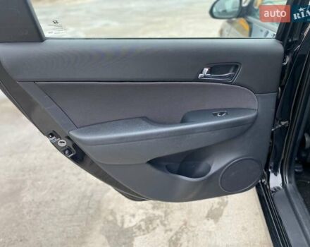 Хендай i30 2012 в Виннице на Automoto.ua Черный Хендай i30, объемом двигателя 1.4 л и пробегом 275 тыс. км за 6100 $, фото 30 на Automoto.ua