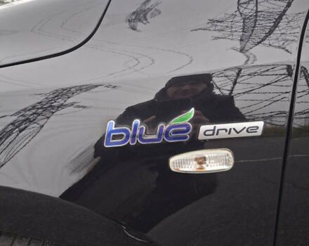 Чорний Хендай i30, об'ємом двигуна 1.4 л та пробігом 209 тис. км за 6850 $, фото 13 на Automoto.ua