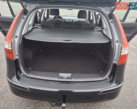 Чорний Хендай i30, об'ємом двигуна 1.4 л та пробігом 209 тис. км за 6850 $, фото 30 на Automoto.ua