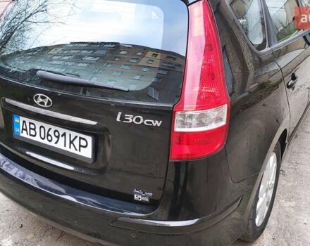 Черный Хендай i30, объемом двигателя 1.4 л и пробегом 275 тыс. км за 6000 $, фото 9 на Automoto.ua