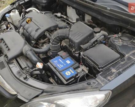 Черный Хендай i30, объемом двигателя 1.4 л и пробегом 275 тыс. км за 6000 $, фото 61 на Automoto.ua