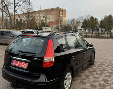 Черный Хендай i30, объемом двигателя 1.4 л и пробегом 210 тыс. км за 6750 $, фото 17 на Automoto.ua