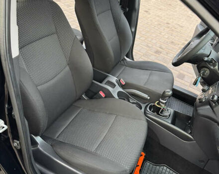 Черный Хендай i30, объемом двигателя 1.4 л и пробегом 210 тыс. км за 6750 $, фото 36 на Automoto.ua