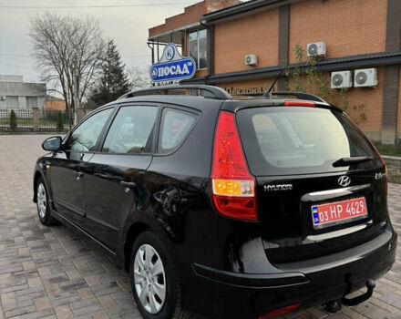 Черный Хендай i30, объемом двигателя 1.4 л и пробегом 210 тыс. км за 6750 $, фото 6 на Automoto.ua