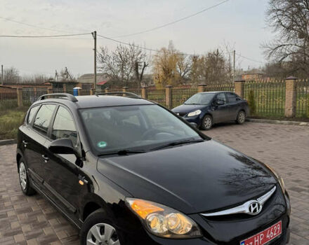 Черный Хендай i30, объемом двигателя 1.4 л и пробегом 210 тыс. км за 6750 $, фото 21 на Automoto.ua