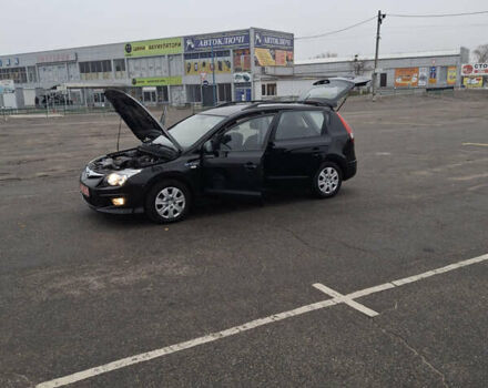 Чорний Хендай i30, об'ємом двигуна 1.4 л та пробігом 209 тис. км за 6850 $, фото 39 на Automoto.ua
