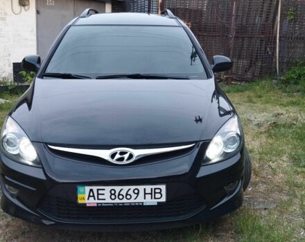 Чорний Хендай i30, об'ємом двигуна 0.16 л та пробігом 76 тис. км за 8500 $, фото 1 на Automoto.ua