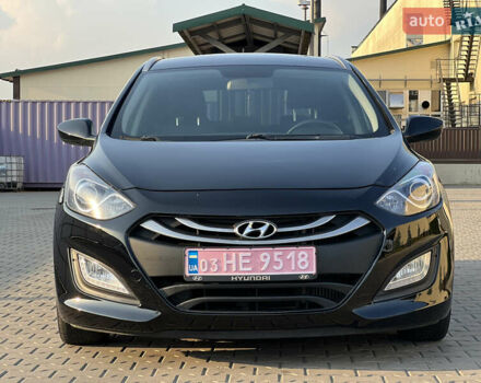 Черный Хендай i30, объемом двигателя 1.58 л и пробегом 248 тыс. км за 7800 $, фото 7 на Automoto.ua