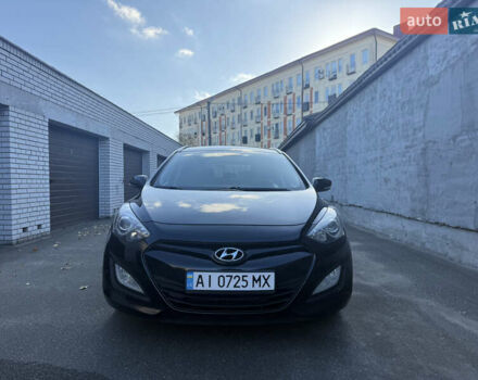 Чорний Хендай i30, об'ємом двигуна 1.59 л та пробігом 260 тис. км за 9000 $, фото 5 на Automoto.ua