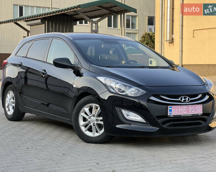 Черный Хендай i30, объемом двигателя 1.58 л и пробегом 248 тыс. км за 7800 $, фото 2 на Automoto.ua