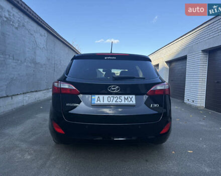 Чорний Хендай i30, об'ємом двигуна 1.59 л та пробігом 260 тис. км за 9000 $, фото 2 на Automoto.ua