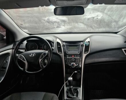 Черный Хендай i30, объемом двигателя 1.6 л и пробегом 150 тыс. км за 7700 $, фото 8 на Automoto.ua