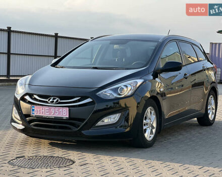 Черный Хендай i30, объемом двигателя 1.58 л и пробегом 248 тыс. км за 7800 $, фото 11 на Automoto.ua