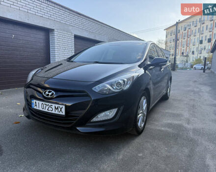 Чорний Хендай i30, об'ємом двигуна 1.59 л та пробігом 260 тис. км за 9000 $, фото 4 на Automoto.ua