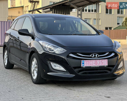 Черный Хендай i30, объемом двигателя 1.58 л и пробегом 248 тыс. км за 7800 $, фото 10 на Automoto.ua