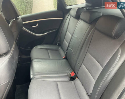 Чорний Хендай i30, об'ємом двигуна 1.6 л та пробігом 221 тис. км за 8650 $, фото 76 на Automoto.ua