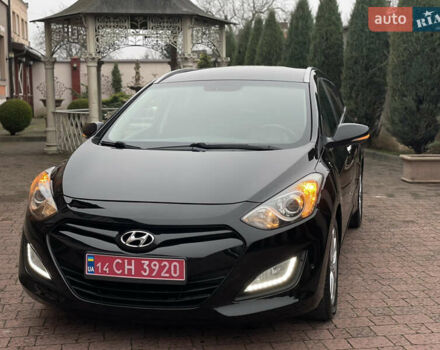 Чорний Хендай i30, об'ємом двигуна 1.6 л та пробігом 221 тис. км за 8650 $, фото 9 на Automoto.ua