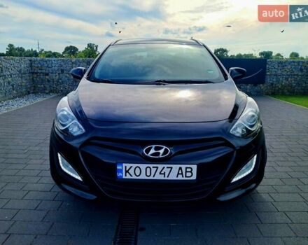 Черный Хендай i30, объемом двигателя 1.58 л и пробегом 129 тыс. км за 9900 $, фото 6 на Automoto.ua
