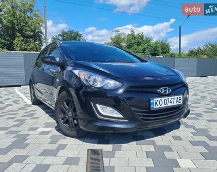 Черный Хендай i30, объемом двигателя 1.6 л и пробегом 129 тыс. км за 9990 $, фото 3 на Automoto.ua