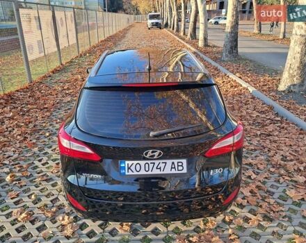 Черный Хендай i30, объемом двигателя 1.58 л и пробегом 132 тыс. км за 9500 $, фото 22 на Automoto.ua