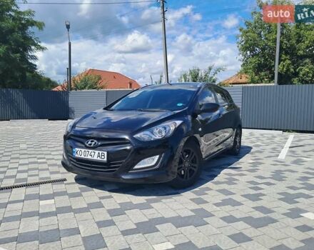 Черный Хендай i30, объемом двигателя 1.6 л и пробегом 129 тыс. км за 9990 $, фото 7 на Automoto.ua
