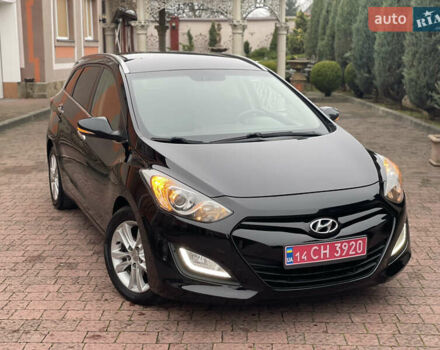 Чорний Хендай i30, об'ємом двигуна 1.6 л та пробігом 221 тис. км за 8650 $, фото 20 на Automoto.ua