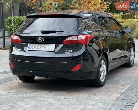 Хендай i30 2014 в Киеве на Automoto.ua Черный Хендай i30, объемом двигателя 1.58 л и пробегом 153 тыс. км за 8900 $, фото 8 на Automoto.ua