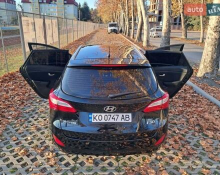 Черный Хендай i30, объемом двигателя 1.58 л и пробегом 132 тыс. км за 9500 $, фото 31 на Automoto.ua