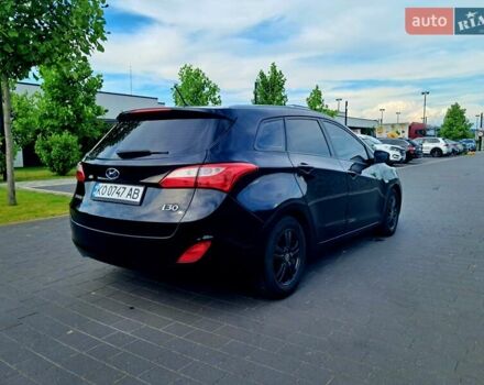 Черный Хендай i30, объемом двигателя 1.58 л и пробегом 129 тыс. км за 9900 $, фото 10 на Automoto.ua