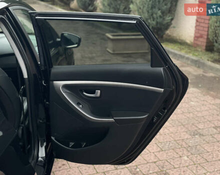Чорний Хендай i30, об'ємом двигуна 1.6 л та пробігом 221 тис. км за 8650 $, фото 77 на Automoto.ua