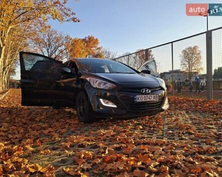 Черный Хендай i30, объемом двигателя 1.58 л и пробегом 132 тыс. км за 9500 $, фото 30 на Automoto.ua