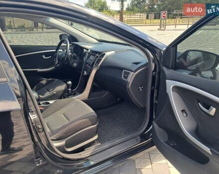 Черный Хендай i30, объемом двигателя 1.6 л и пробегом 129 тыс. км за 9990 $, фото 24 на Automoto.ua