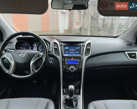 Чорний Хендай i30, об'ємом двигуна 1.6 л та пробігом 221 тис. км за 8650 $, фото 70 на Automoto.ua