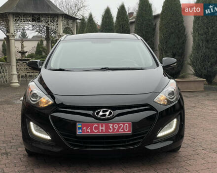 Чорний Хендай i30, об'ємом двигуна 1.6 л та пробігом 221 тис. км за 8650 $, фото 7 на Automoto.ua