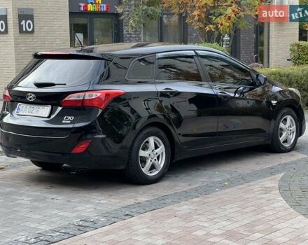 Хендай i30 2014 в Киеве на Automoto.ua Черный Хендай i30, объемом двигателя 1.58 л и пробегом 153 тыс. км за 8900 $, фото 12 на Automoto.ua