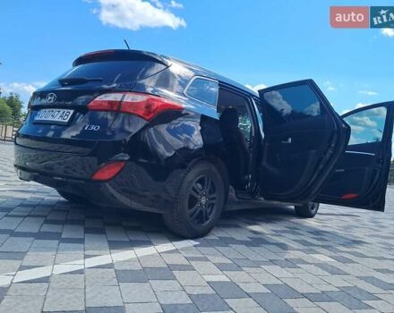 Черный Хендай i30, объемом двигателя 1.6 л и пробегом 129 тыс. км за 9990 $, фото 28 на Automoto.ua