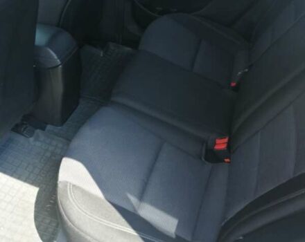 Чорний Хендай i30, об'ємом двигуна 1.58 л та пробігом 136 тис. км за 9100 $, фото 12 на Automoto.ua