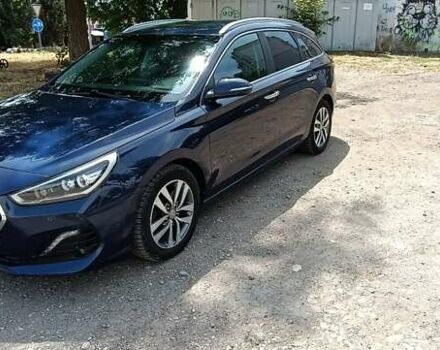Чорний Хендай i30, об'ємом двигуна 1.4 л та пробігом 201 тис. км за 10950 $, фото 9 на Automoto.ua