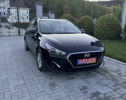 Чорний Хендай i30, об'ємом двигуна 1.59 л та пробігом 227 тис. км за 12500 $, фото 7 на Automoto.ua
